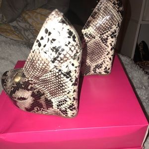 Steven Madden Snakeprint Wedges